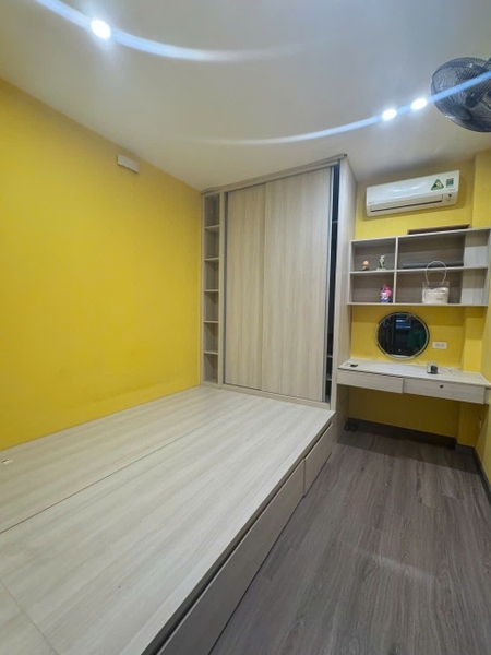 【NHÀ NGÕ THÔNG HOÀNG HOA THÁM】- 30m² 5 Tầng - Lô Góc - Kinh Doanh Đỉnh - 10.8 Tỷ