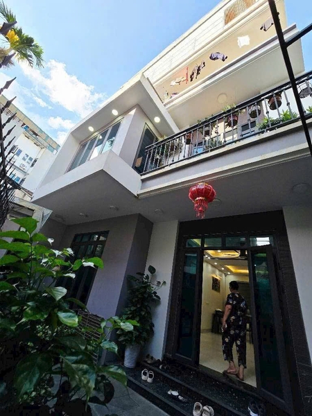 Bán gấp nhà 4 tầng, 102m² Đa Sỹ – Hà Đông, gần chợ, giá giảm sâu còn 13 tỷ