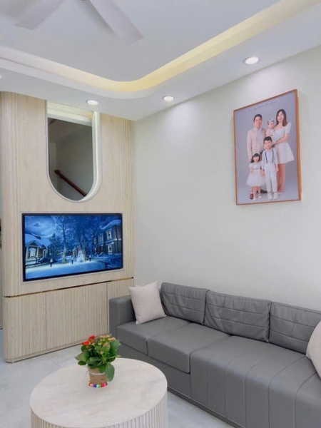 Bán nhà 5 tầng full nội thất tại La Khê, Hà Đông, diện tích 30m², giá nhỉnh 9 tỷ