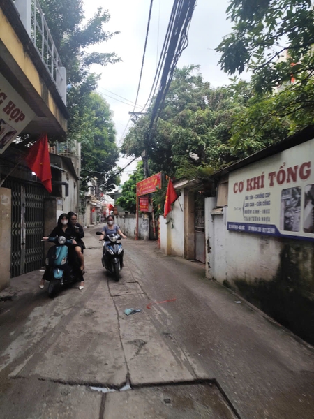 Chính chủ bán nhà 39,8m² tại Di Trạch, ô tô đỗ cửa, gần KĐT Kim Chung – Di Trạch, giá 5,5 tỷ