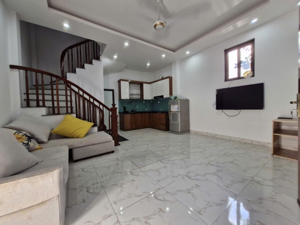 Chính chủ bán nhà 4 tầng Di Trạch, đầy đủ nội thất, chỉ 4,8 tỷ có thương lượng