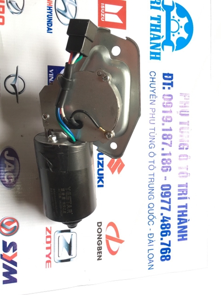 mo-to-gat-mua-byd-f0-phu-tung-o-to-tri-thanh
