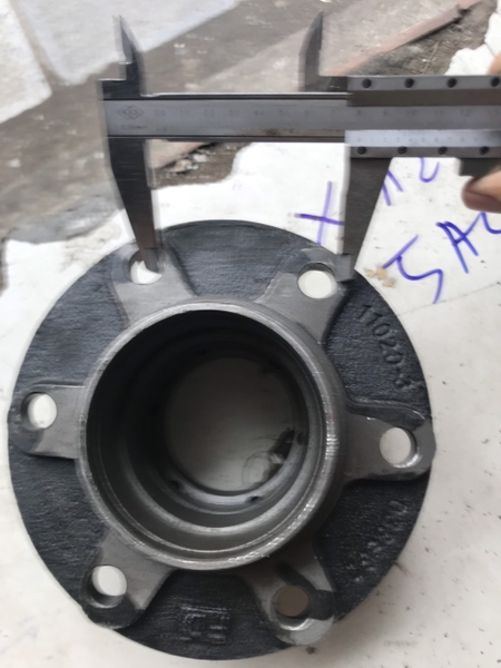 tang-bua-truoc-sau-o-to-jac-x125