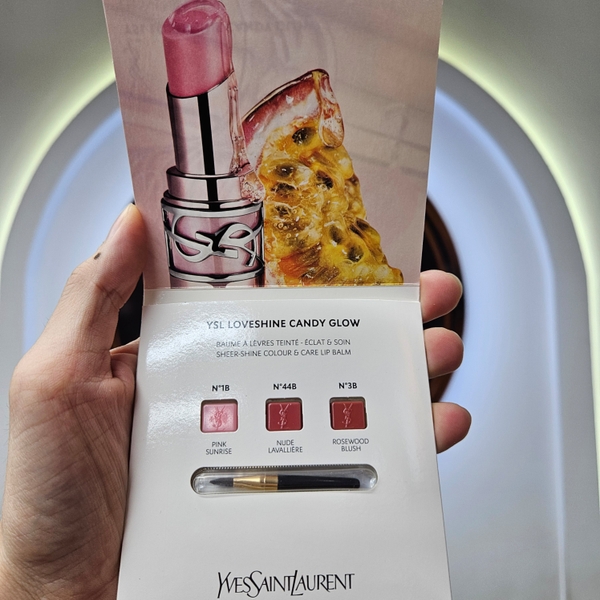 Sample Son Bóng YSL Love Shine Candy Glow