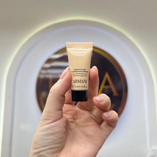 Kem lót Mini ARMANI Luminous Silk