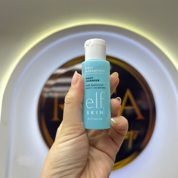 Sửa rửa mặt Mini elf Holy Hydration 30ml