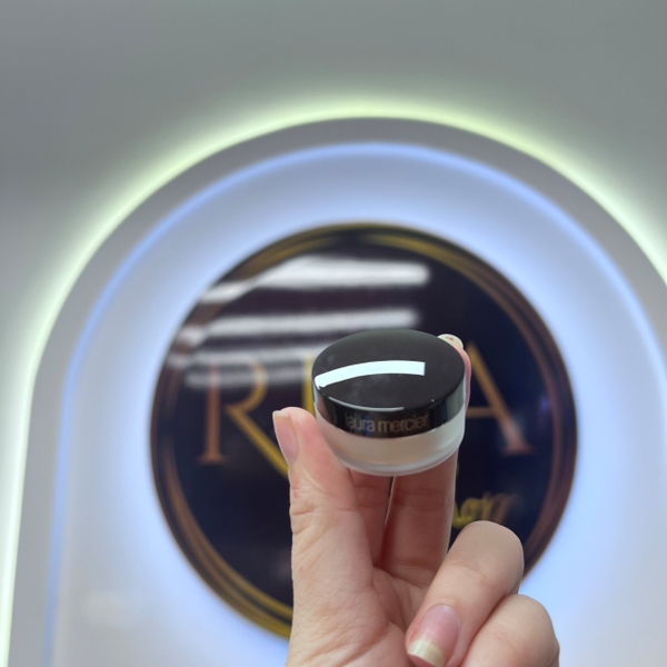 Phấn Phủ Mini Laura Mercier - Translucent 3.5g