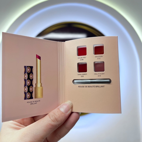 Sample Son Gucci Glow & Care Lip Color