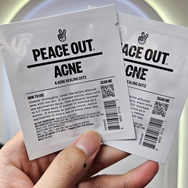 Miếng Dán Mụn Peace Out Acne