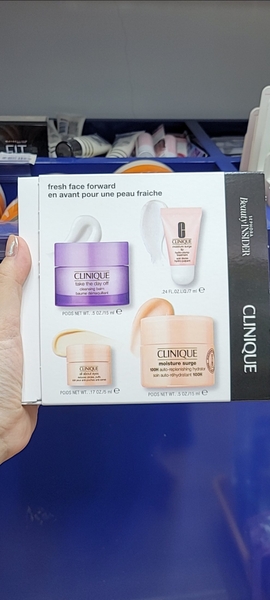 Set dưỡng da Clinique