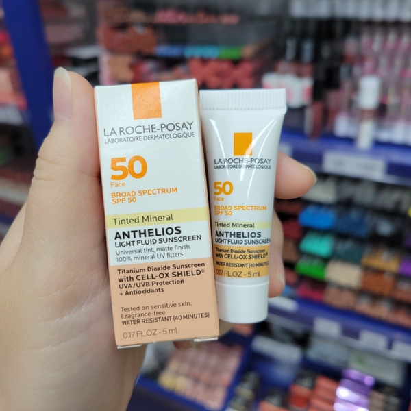 Mẫu dùng thử kem chống nắng vật lý có màu La Roche Posay 5ml