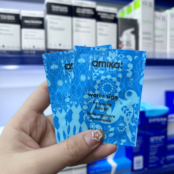 Sample Amika Hair Oil