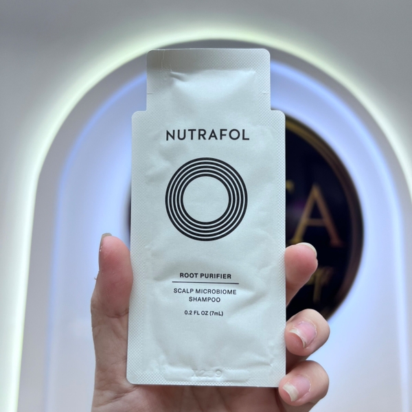 Sample dầu gội Nutrafol