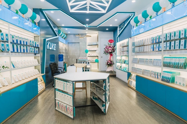 showroom phụ kiện điện thoại Kuke tại Hà Nội
