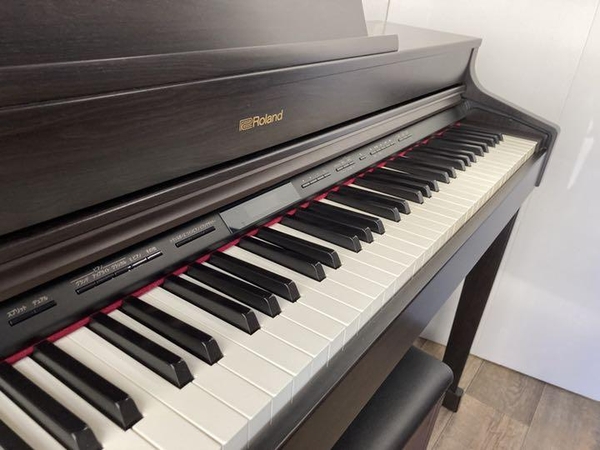 Đàn Piano điện Roland Hp 603
