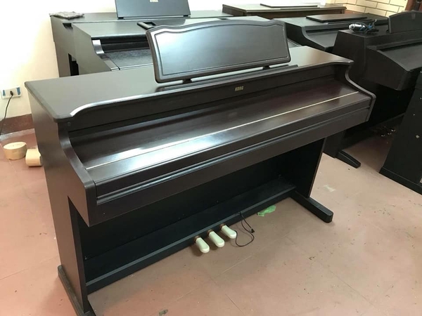Đàn piano điện Korg-C6500