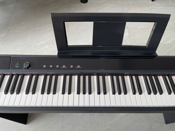 chức năng của piano điện eterna ad1000 st music