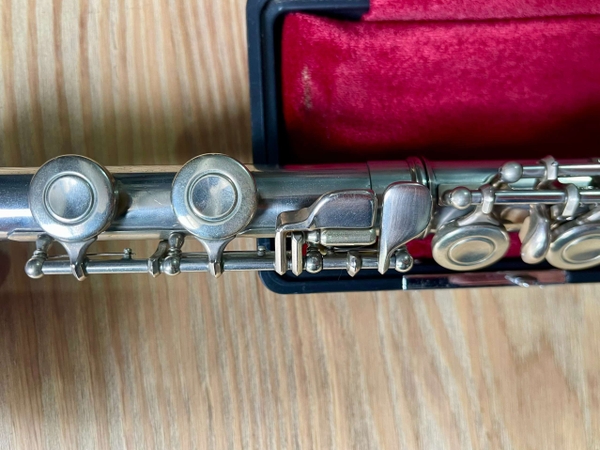 đuôi sáo Flute Yamaha YFL-23