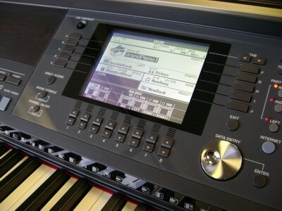 Đàn Piano điện Yamaha CVP-403