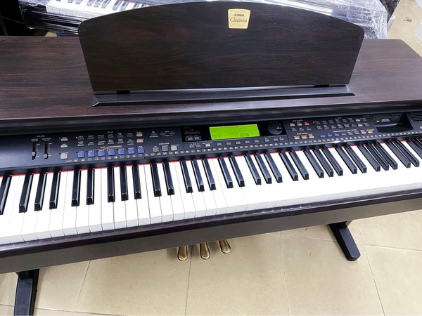 Đàn piano Yamaha CVP-201 