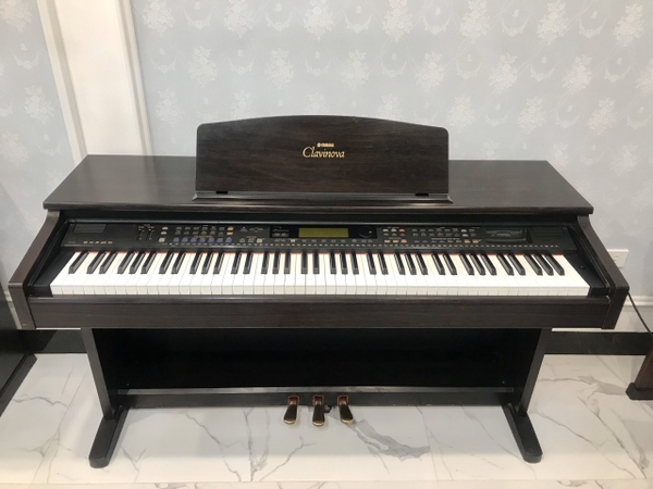 Yamaha CVP103