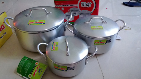 Cách sử dụng nồi nhôm mới mua an toàn không lo độc hại