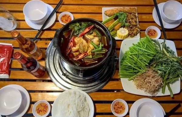 Cách nấu lẩu ếch sa tế cực ngon ngày sang đông