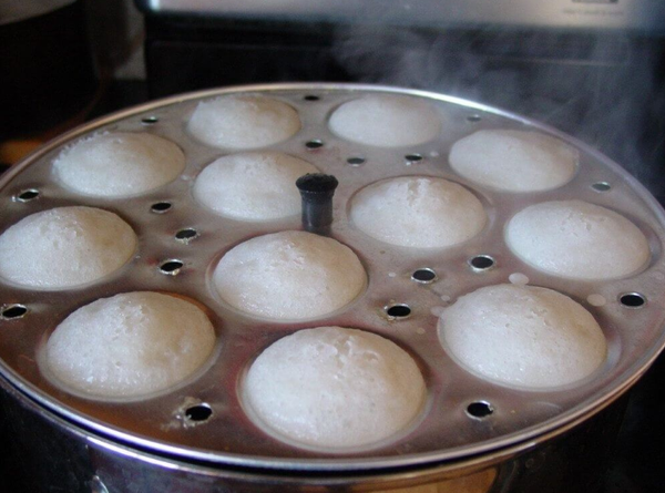 Cách làm bánh bò người Hoa trắng mịn, bông xốp