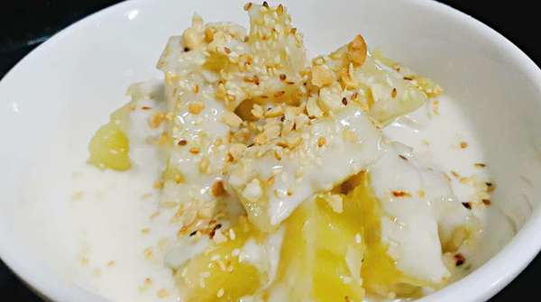 Cách làm bánh chuối hấp bột mì dân dã thơm ngon