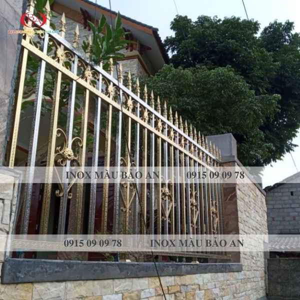 Mẫu hàng rào HR7