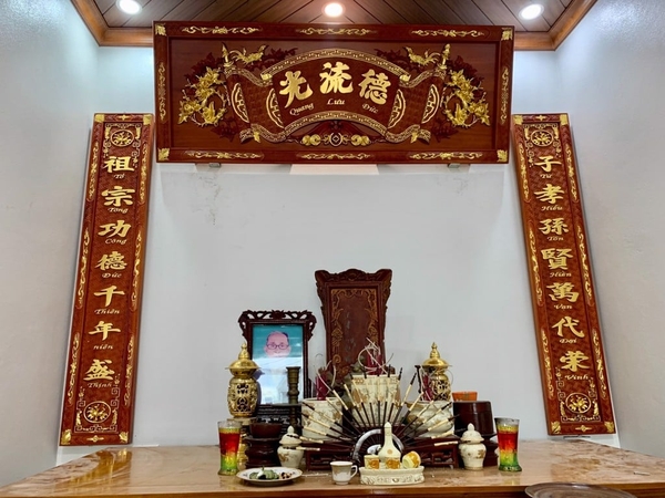 Hoành Phi, Câu đối