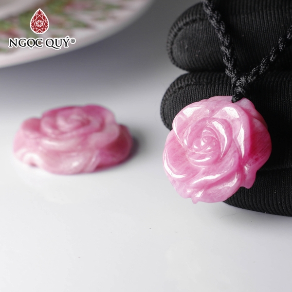Dây chuyền hoa hoa hồng ruby Trang Sức Đá Phong Thủy Ngọc Quý