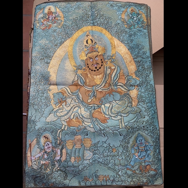 Tranh Thangka thêu Dzambala Hoàng Thần Tài