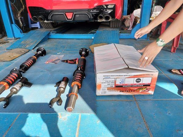 phuoc-the-thao-do-sf-racing-taiwan-cho-bmw-g30-g38-series-5-530-520