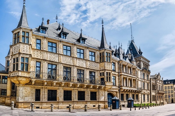 [2025] CHÂU ÂU 10N9Đ VNA ĐỨC – THUỴ SỸ - LUXEMBOURG – HÀ LAN – BỈ - PHÁP
