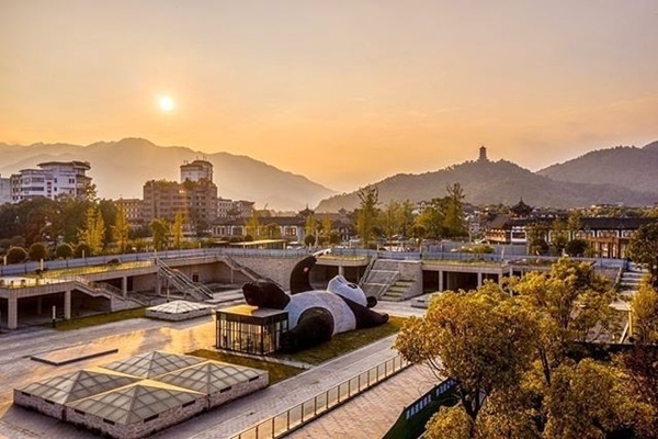 [2026] DU LỊCH TRUNG HOA 6N5Đ 3U CỬU TRẠI CÂU-MẠN HOA TRANG VIÊN-LẠC SƠN ĐẠI PHẬT