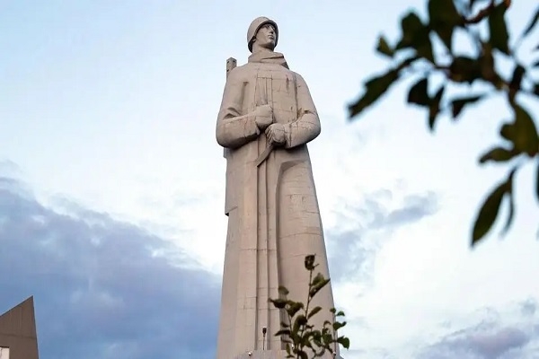 [2026] TRẢI NGHIỆM HÀNH TRÌNH SĂN BẮC CỰC QUANG TẠI MURMANSK 10N9Đ MU