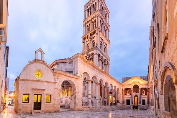 [2026] KHÁM PHÁ BALKAN – NAM TƯ CŨ 13N12Đ TK SLOVENIA–CROATIA–MOTENEGRO–KOSOVO–BẮC MACEDONIA–SERBIA