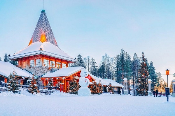 SĂN CỰC QUANG & DU NGOẠN TÀU PHÁ BĂNG LOFOTEN – GẶP GỠ ÔNG GIÀ NOEL 12N10Đ TK