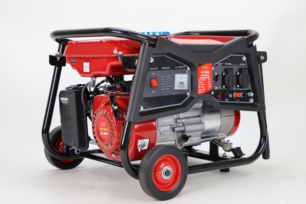 Máy Phát Điện Chạy Xăng Yataka 2Kw CS-3900