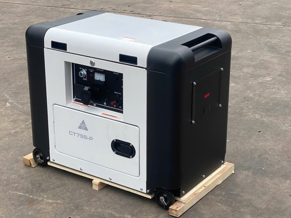 Máy phát điện chạy dầu Lutian 7kW CT7SS-P