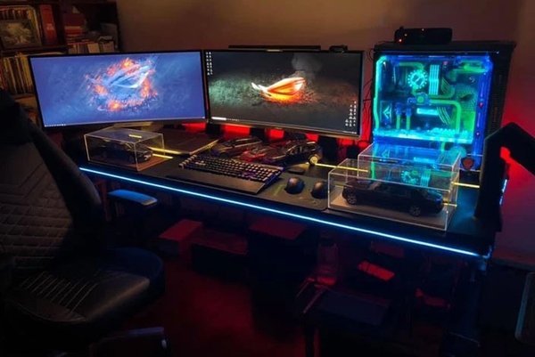 [Góc setup đẹp] Setup phong cách LED RGB có khiến anh em chết mê?