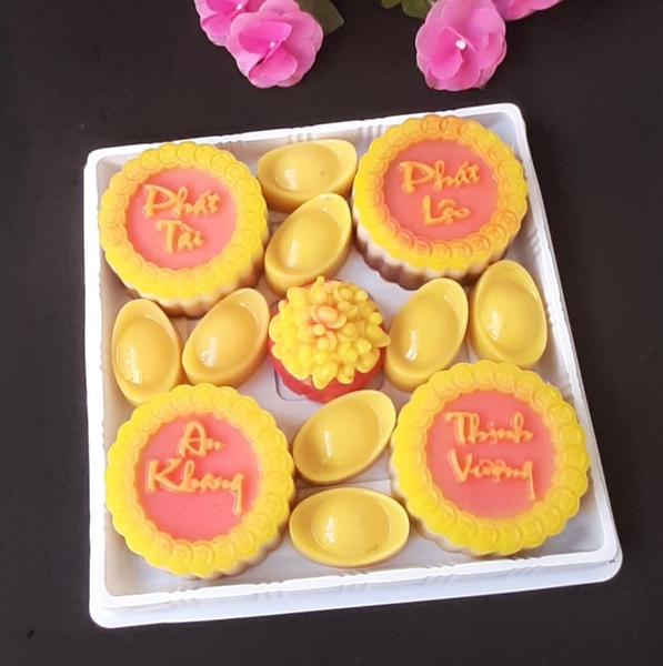 000506K25_Set 10 Hộp mika vuông HH121 đựng bánh rau câu sinh nhật, cá chép rau câu