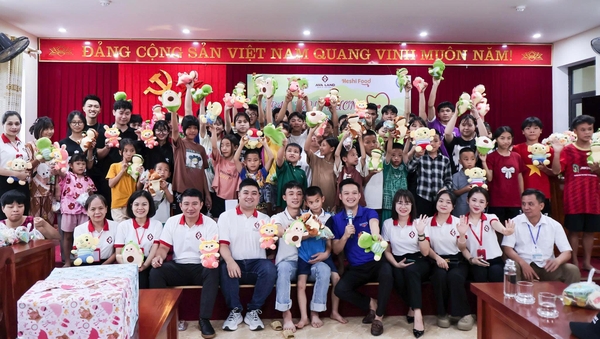 CÔNG TY CỔ PHẦN ĐẦU TƯ KINH DOANH BẤT ĐỘNG SẢN AVALAND PHỐI HỢP VỚI CHI ĐOÀN BÁO YÊN BÁI TỔ CHỨC CHƯƠNG TRÌNH THIỆN NGUYỆN 