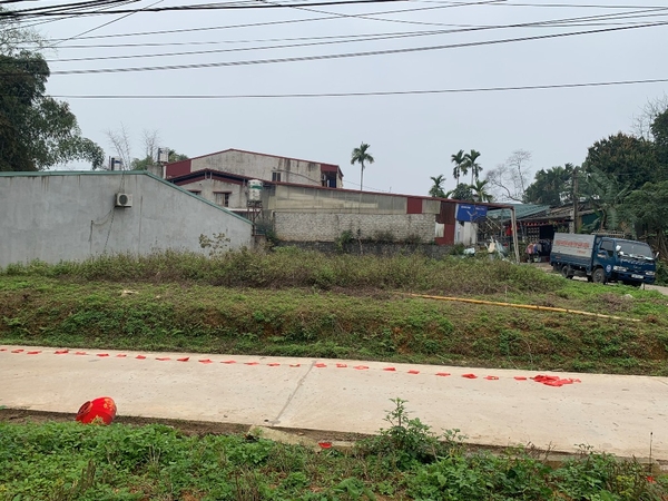 Bán mảnh đất view hồ 2 mặt tiền đường Vực Giang, phường Nam Cường, thành phố Yên Bái