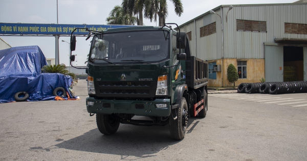 xe-tai-howo-950d-tai-ninh-binh-9-5-tan