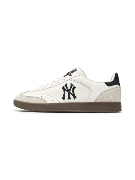 Giày MLB Clubby New York Yankees White [Hello Spring]