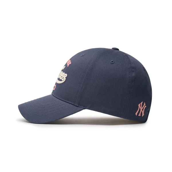 Mũ Lưỡi Trai MLB Cursive Logo Unstructured Ball Cap New York Yankees Grey