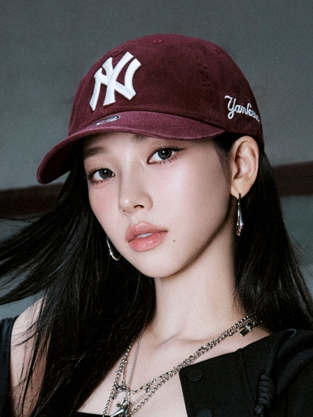 Mũ Lưỡi Trai MLB Signature Unstructured Ball Cap New York Yankees Wine [Karina PICK]