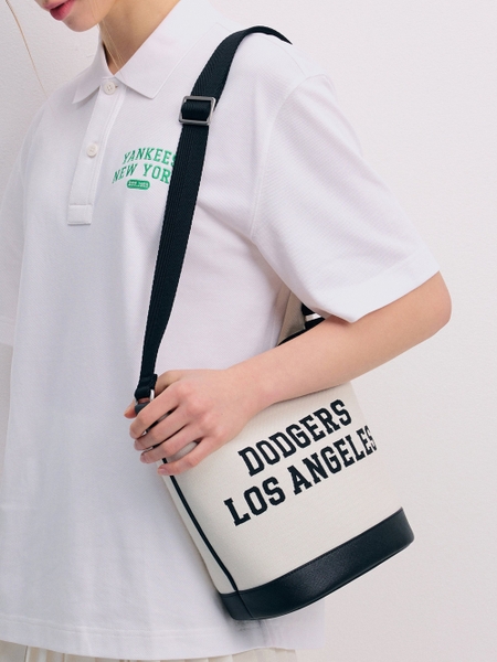 Túi MLB Korea Varsity Jacquard Bucket Bag LA Dodgers Cream